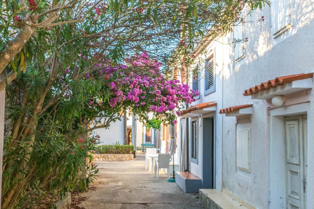 Holiday House Punta Blue & Orange 5M From The Sea, Island Cres Punta Križa Exteriör bild