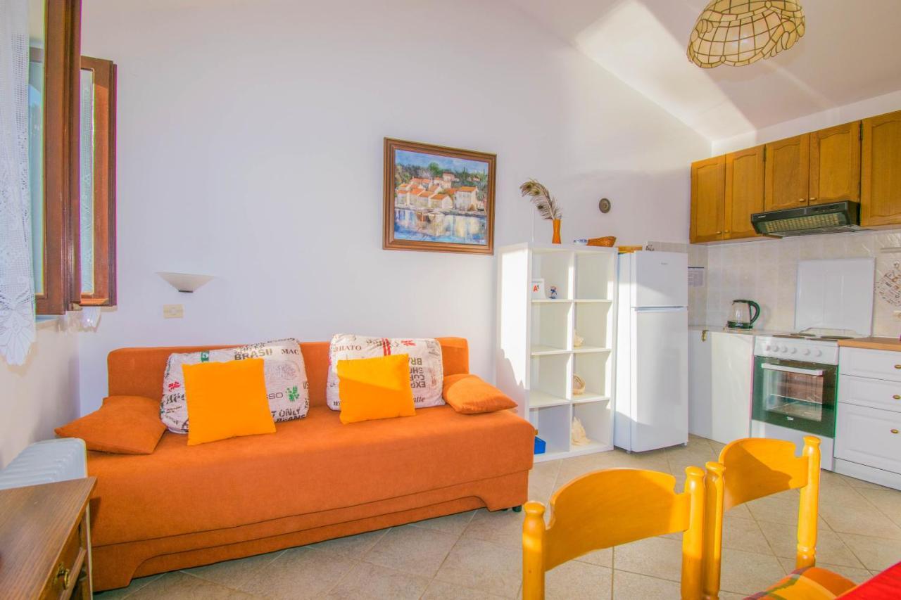 Holiday House Punta Blue & Orange 5M From The Sea, Island Cres Punta Križa Exteriör bild