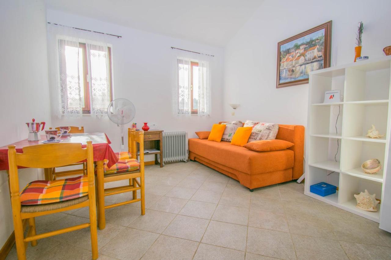 Holiday House Punta Blue & Orange 5M From The Sea, Island Cres Punta Križa Exteriör bild