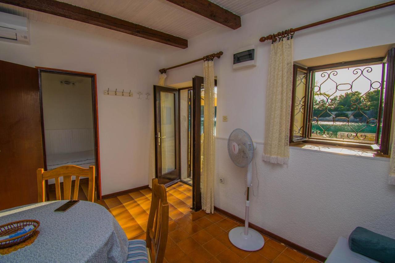 Holiday House Punta Blue & Orange 5M From The Sea, Island Cres Punta Križa Exteriör bild