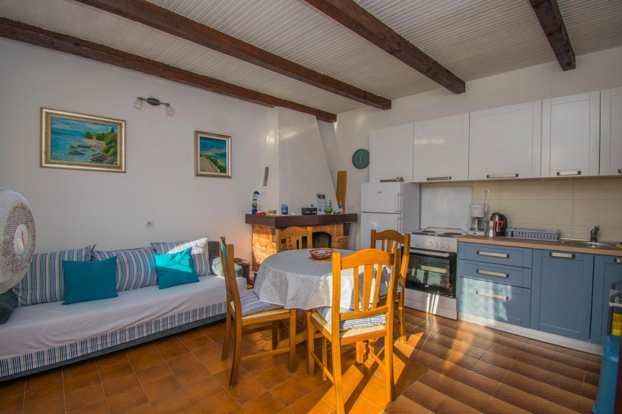 Holiday House Punta Blue & Orange 5M From The Sea, Island Cres Punta Križa Exteriör bild