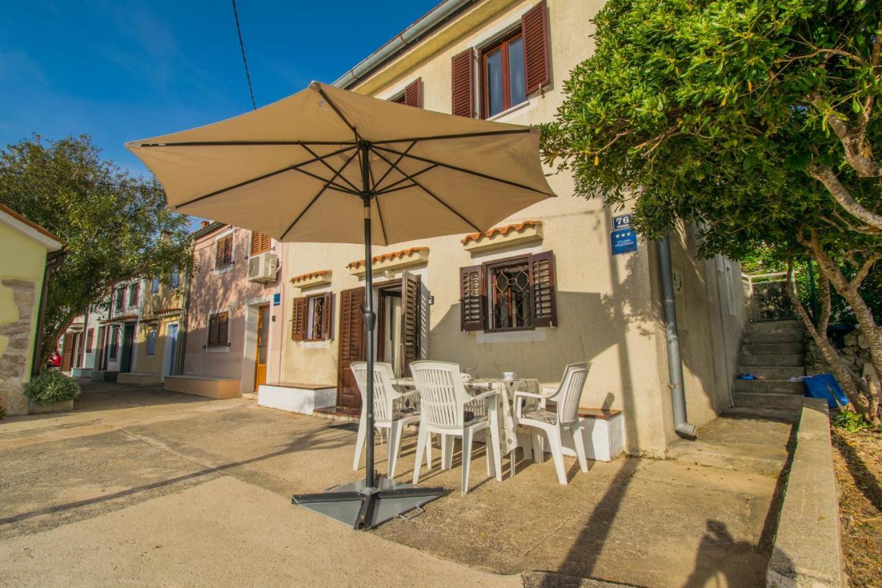 Holiday House Punta Blue & Orange 5M From The Sea, Island Cres Punta Križa Exteriör bild