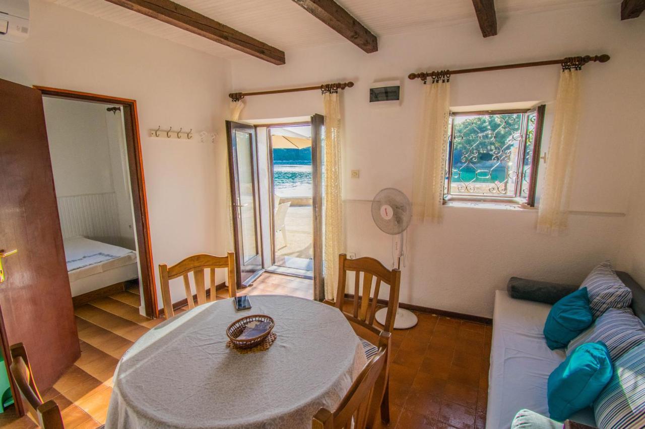 Holiday House Punta Blue & Orange 5M From The Sea, Island Cres Punta Križa Exteriör bild