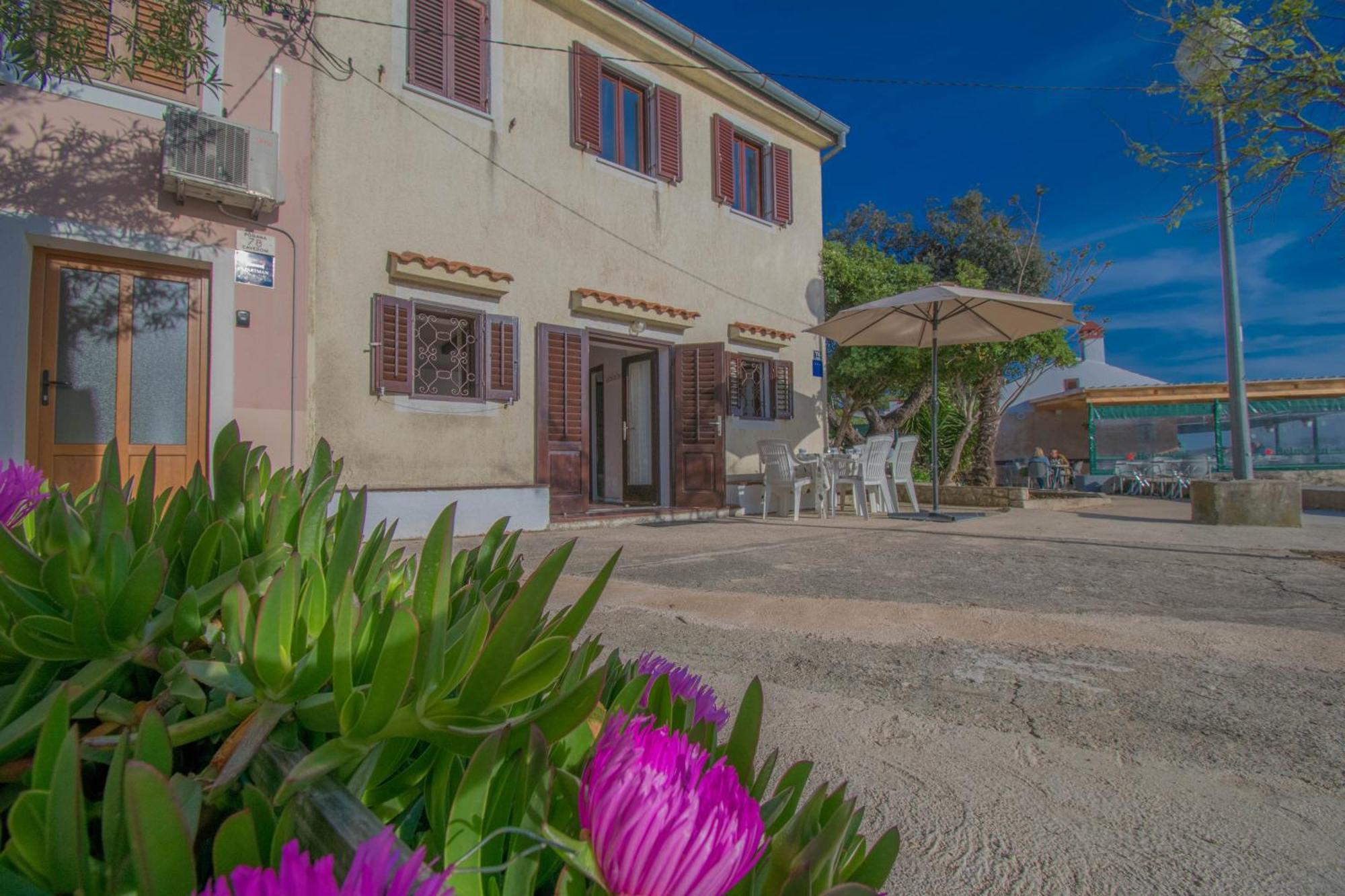 Holiday House Punta Blue & Orange 5M From The Sea, Island Cres Punta Križa Rum bild